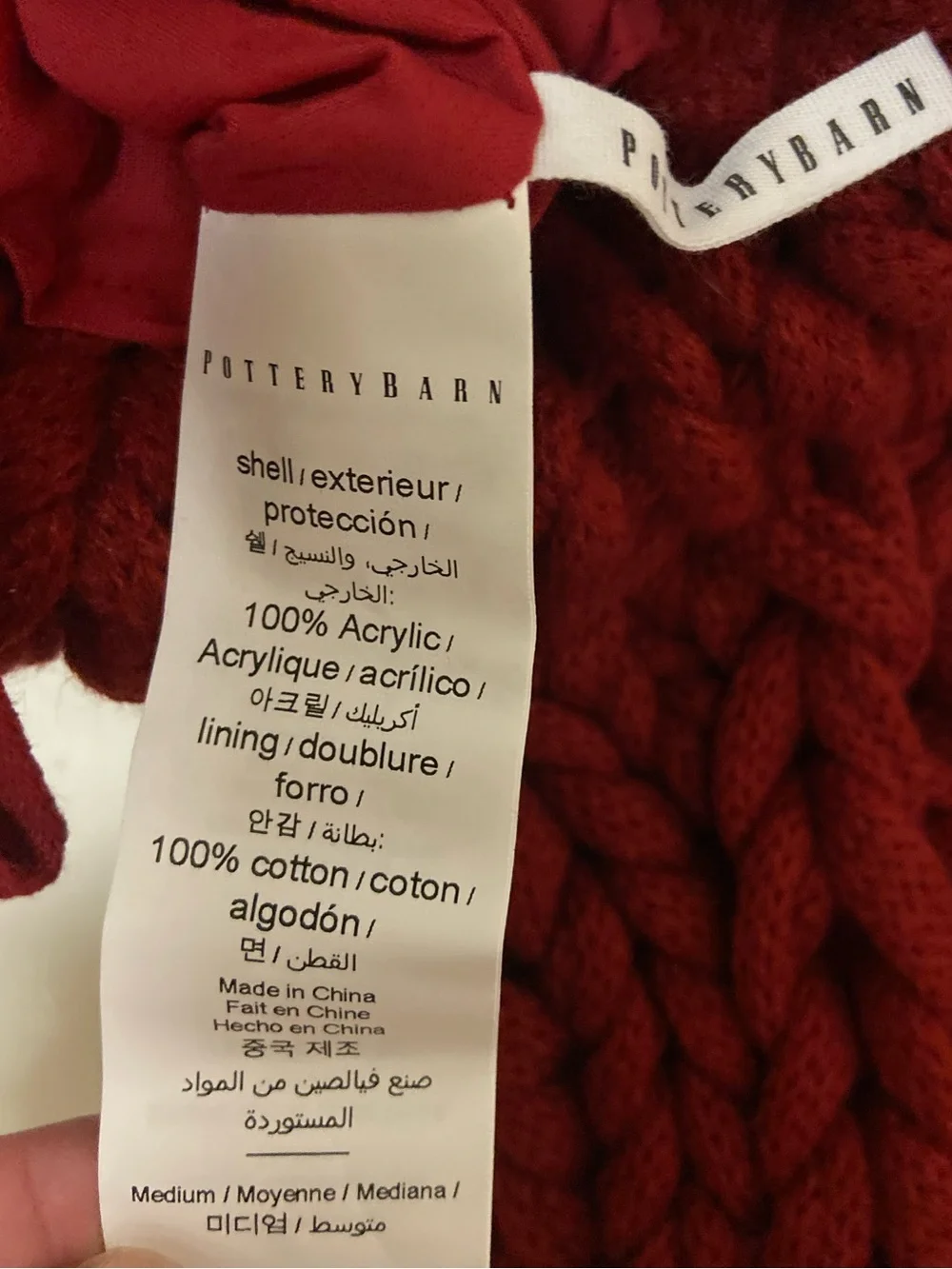 Pottery Barn Colossal Knit Stockings Chunky Cable knit Red Pair Of 2 Christmas